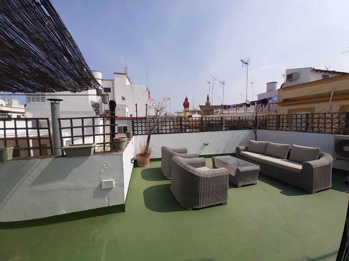 Champion Duplex Terrace And Garage Old Town 6 Pax Appartement Sevilla Buitenkant foto