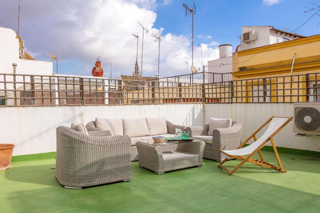 Champion Duplex Terrace And Garage Old Town 6 Pax Appartement Sevilla Buitenkant foto