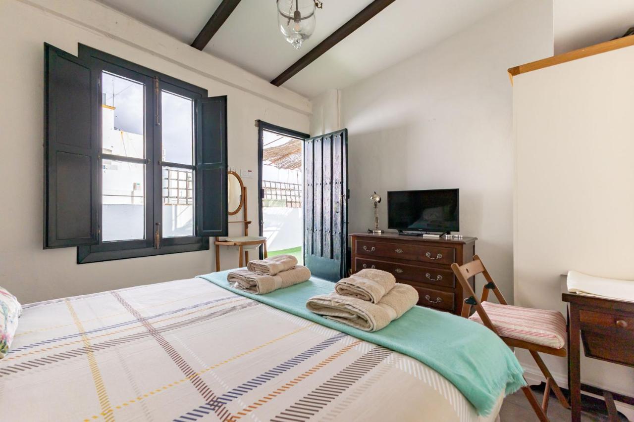 Champion Duplex Terrace And Garage Old Town 6 Pax Appartement Sevilla Buitenkant foto
